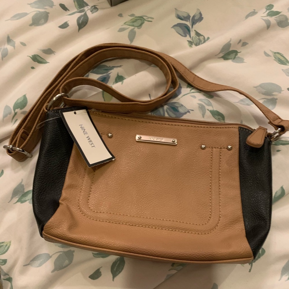 NINE WEST CROSSBODY